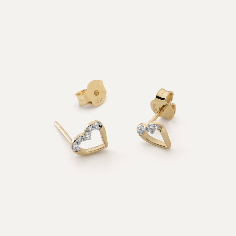 Gold earrings with heart