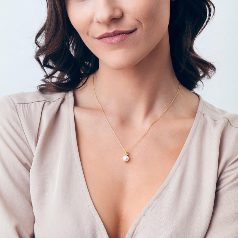 Silver necklace with GAVBARI pearl gold plated                                    